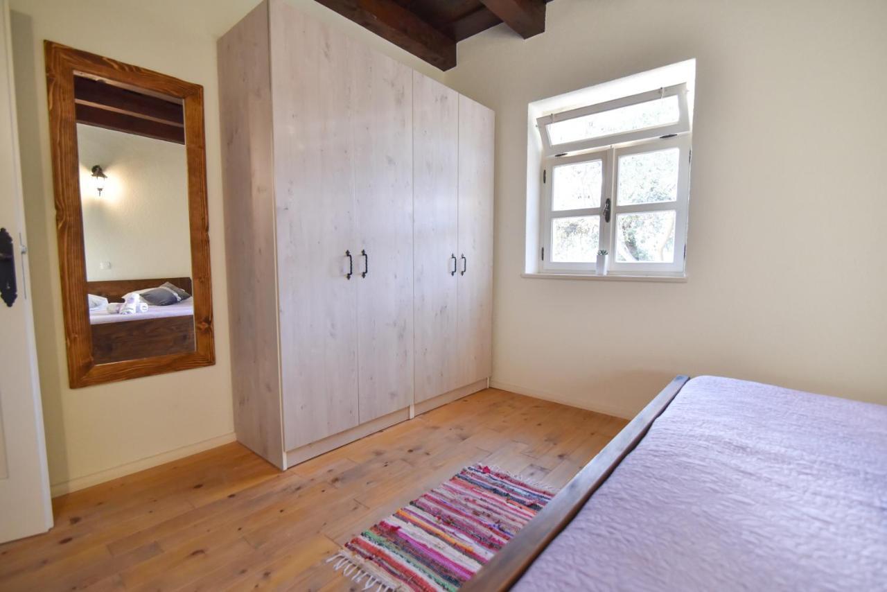 Vacation Home Mate Ceko Sukošan Eksteriør bilde