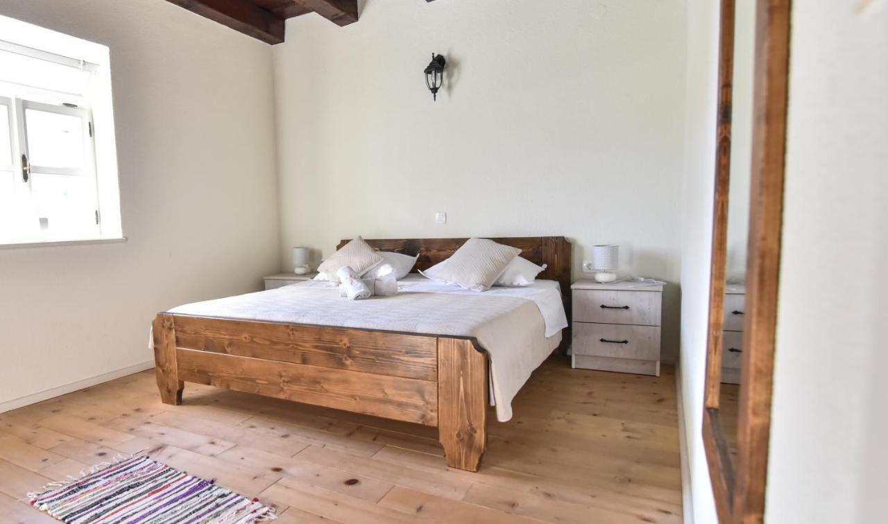 Vacation Home Mate Ceko Sukošan Eksteriør bilde